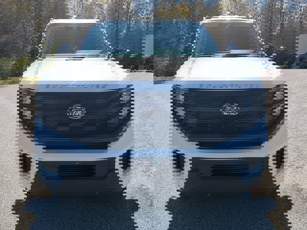 New 2026 Ford Expedition Active image 7
