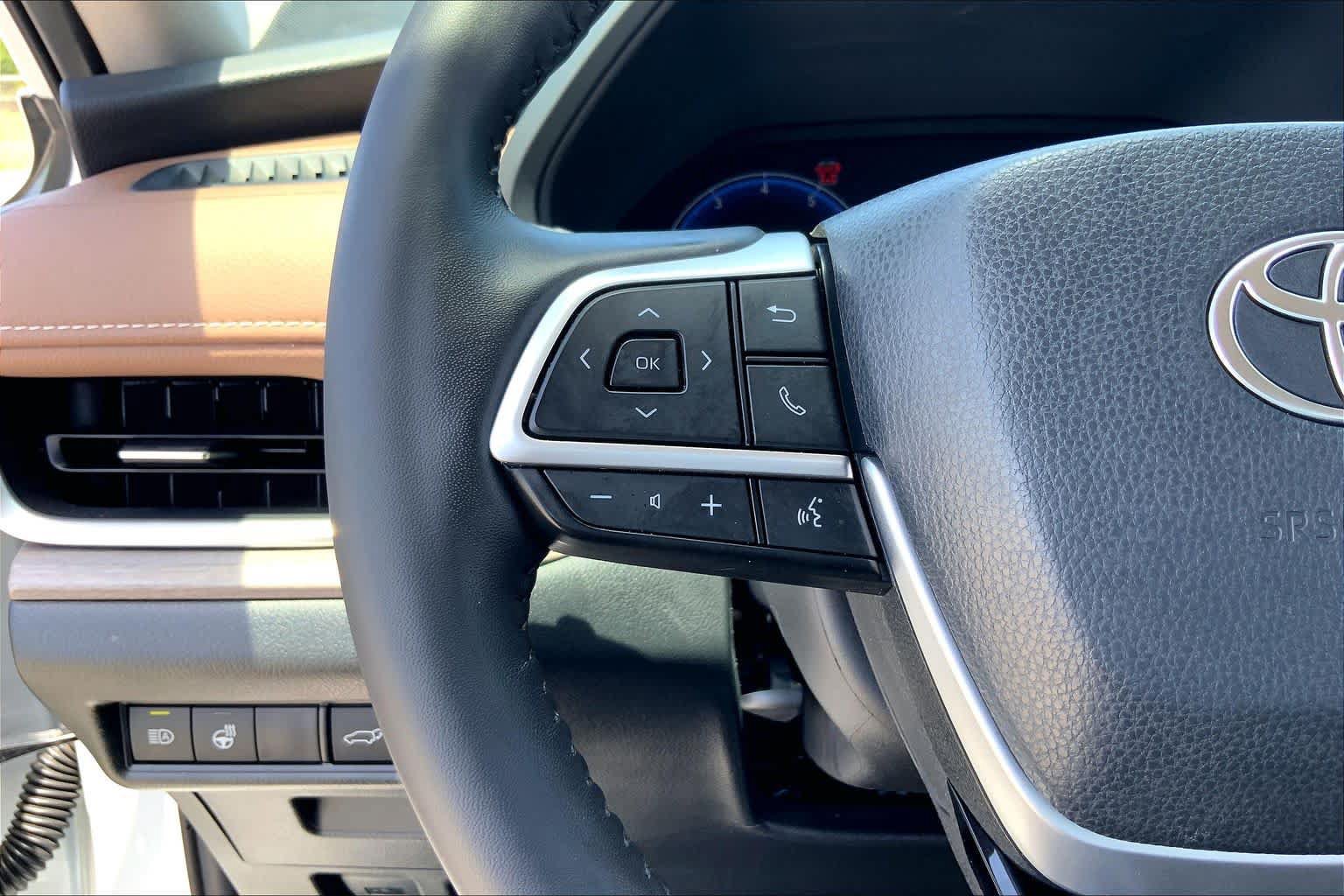 Used 2026 Toyota Grand Highlander AWD image 23