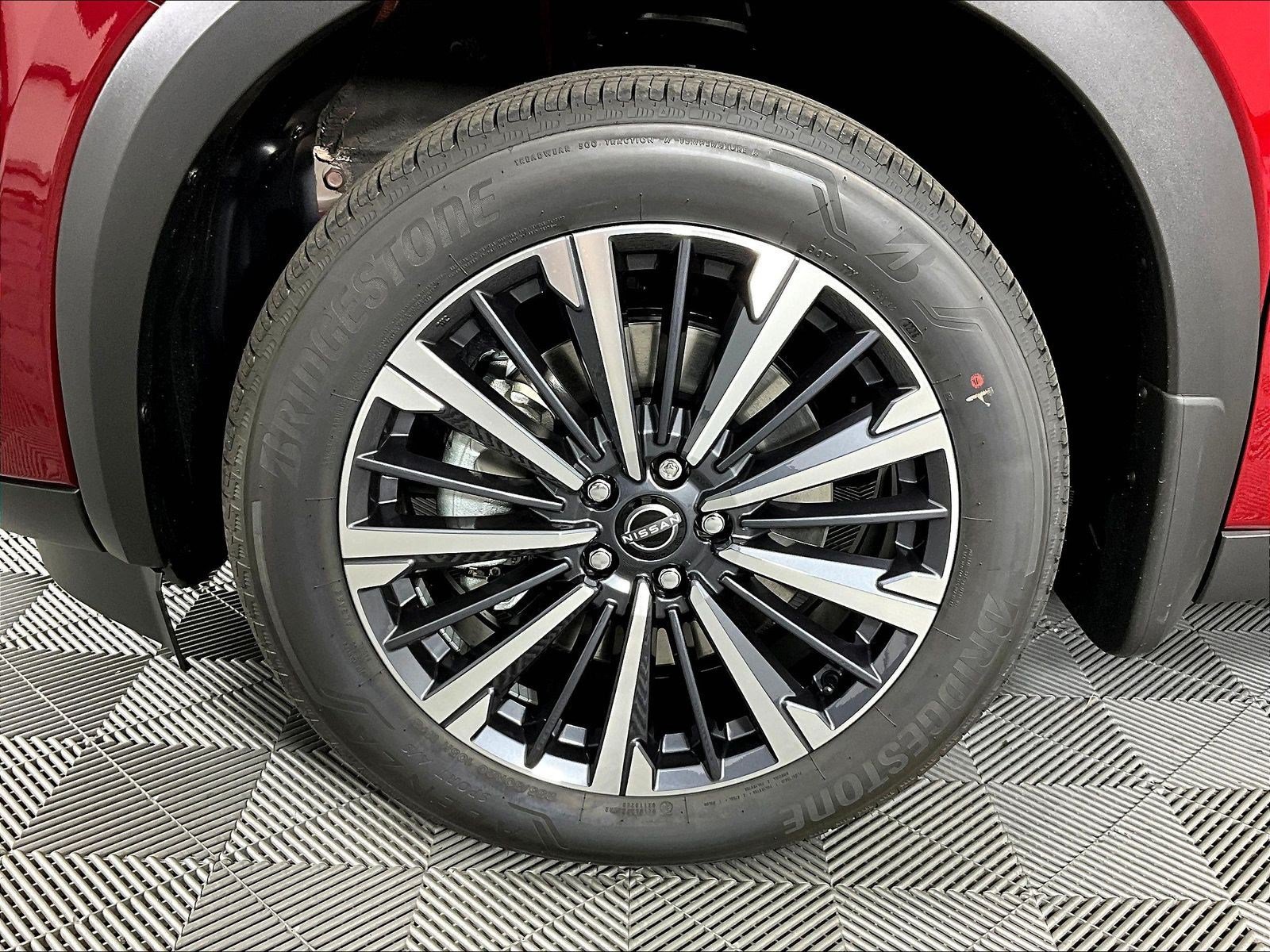 New 2026 Nissan Pathfinder Platinum AWD/4WD image 23