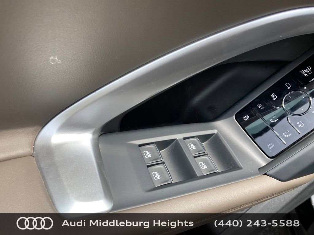 Certified 2025 Audi Q5 Premium Plus w/ Premium Plus image 14