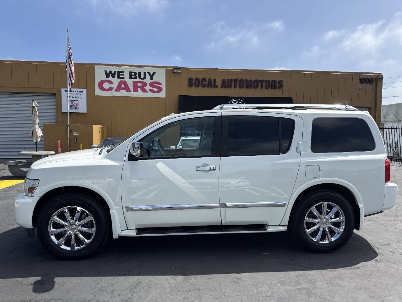 Used 2008 INFINITI QX56 2WD image 2