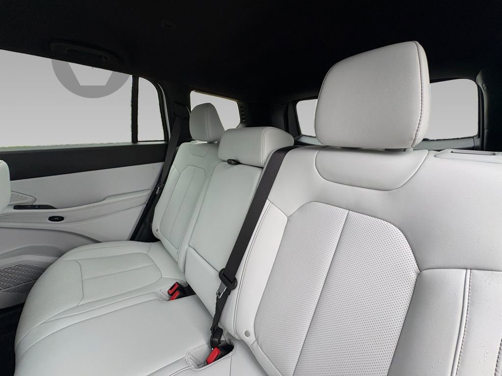 New 2026 Jeep Cherokee Limited image 5