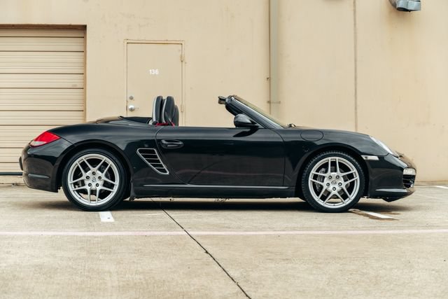 Used 2011 Porsche Boxster RWD image 40