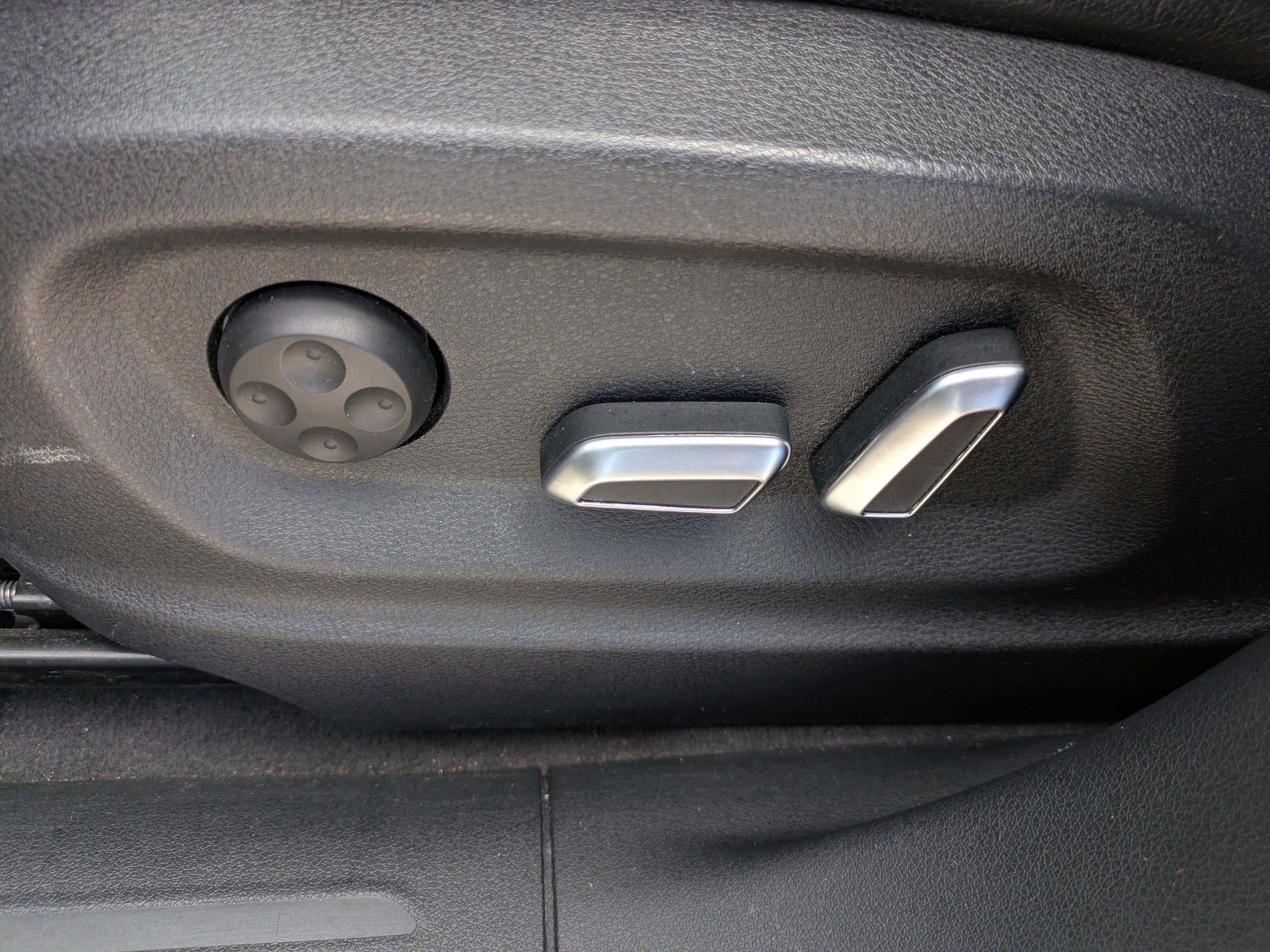 Used 2016 Audi Q5 2.0T Premium w/ Audi MMI Navigation Plus AWD/4WD image 19