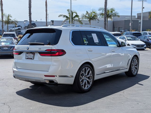Used 2024 BMW X7 xDrive40i w/ Premium Package AWD/4WD image 5