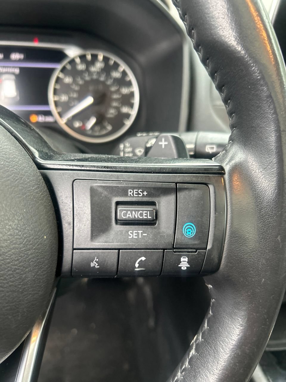 Used 2021 Nissan Rogue SV AWD/4WD image 19