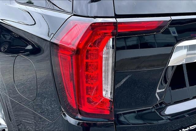 Used 2024 GMC Yukon Denali w/ Denali Reserve Package AWD/4WD image 22
