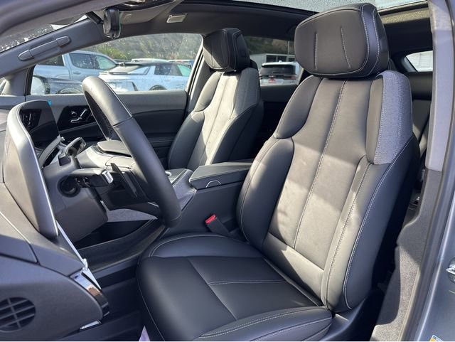 New 2026 Cadillac Optiq Luxury 1 image 8