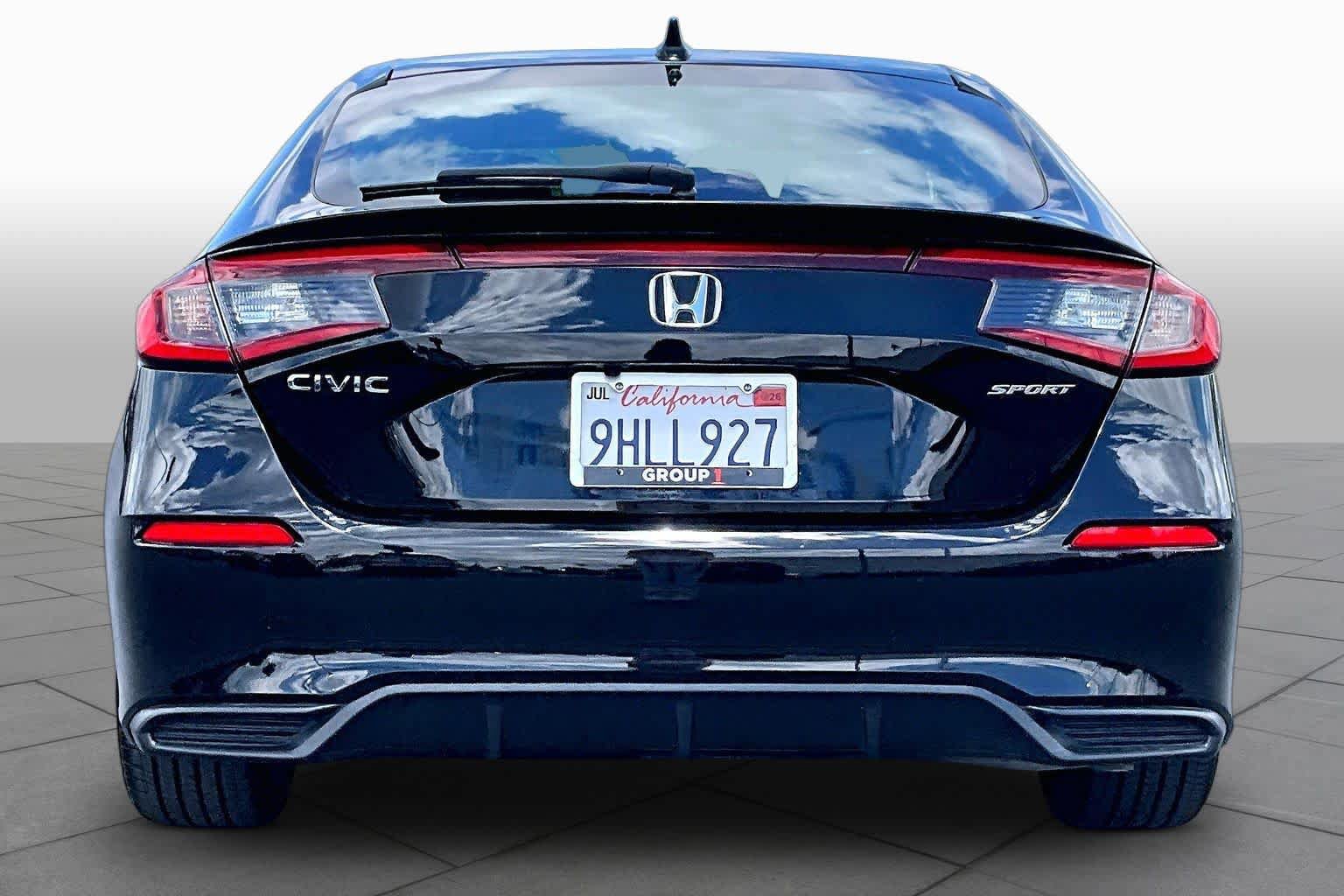 Used 2023 Honda Civic Sport image 4