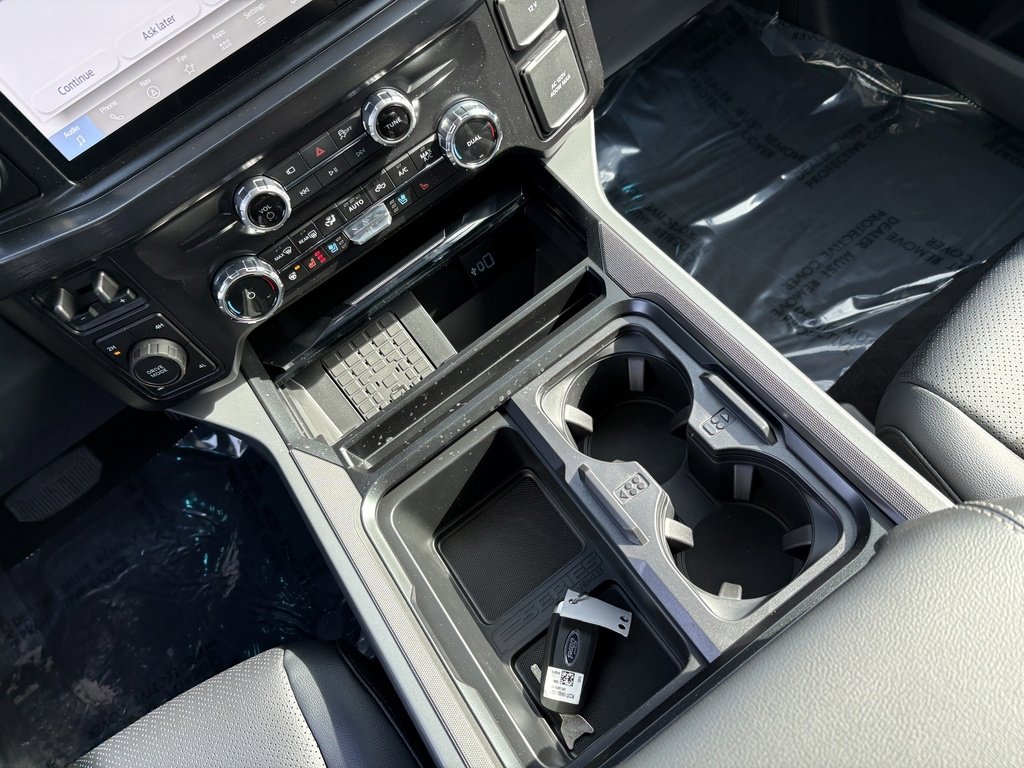 New 2026 Ford F250 Lariat w/ Lariat Premium Package image 30