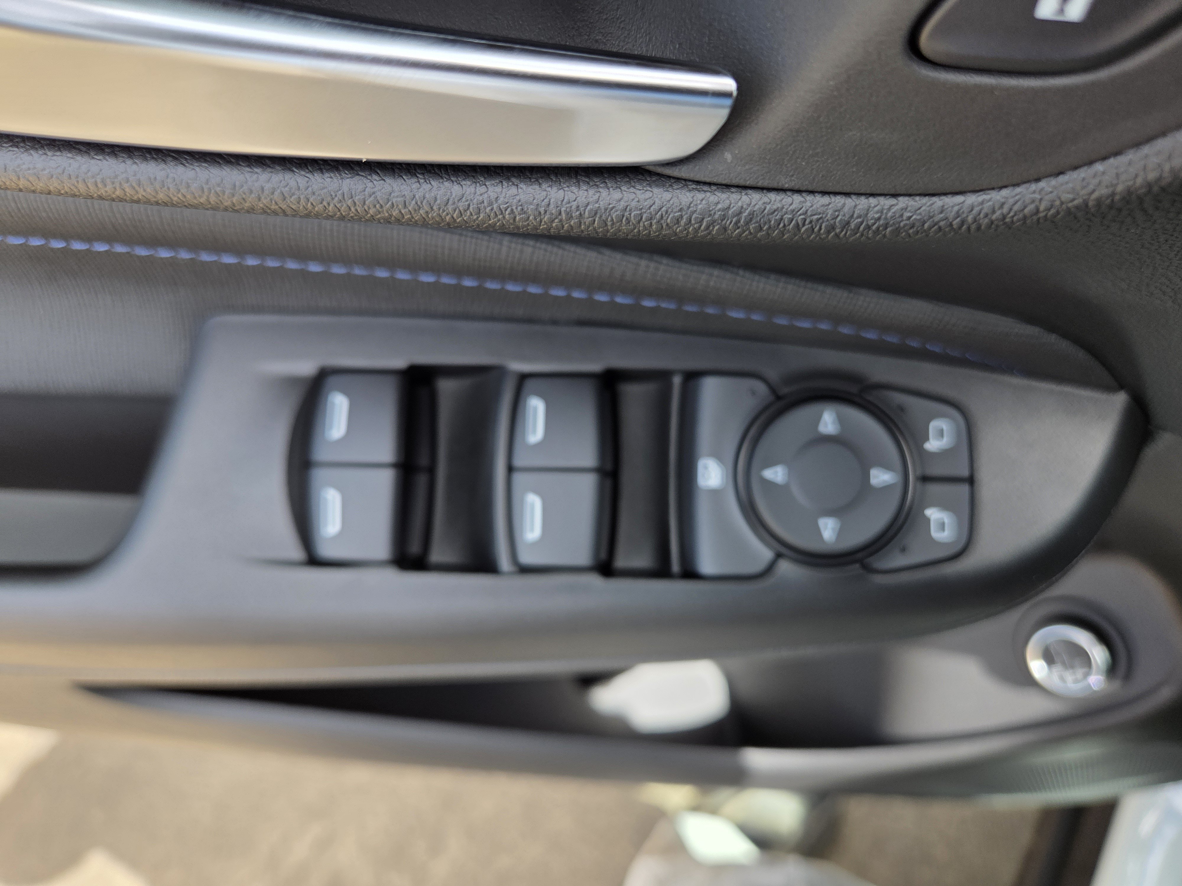 New 2026 Buick Envista Sport Touring w/ Convenience II Package FWD image 18