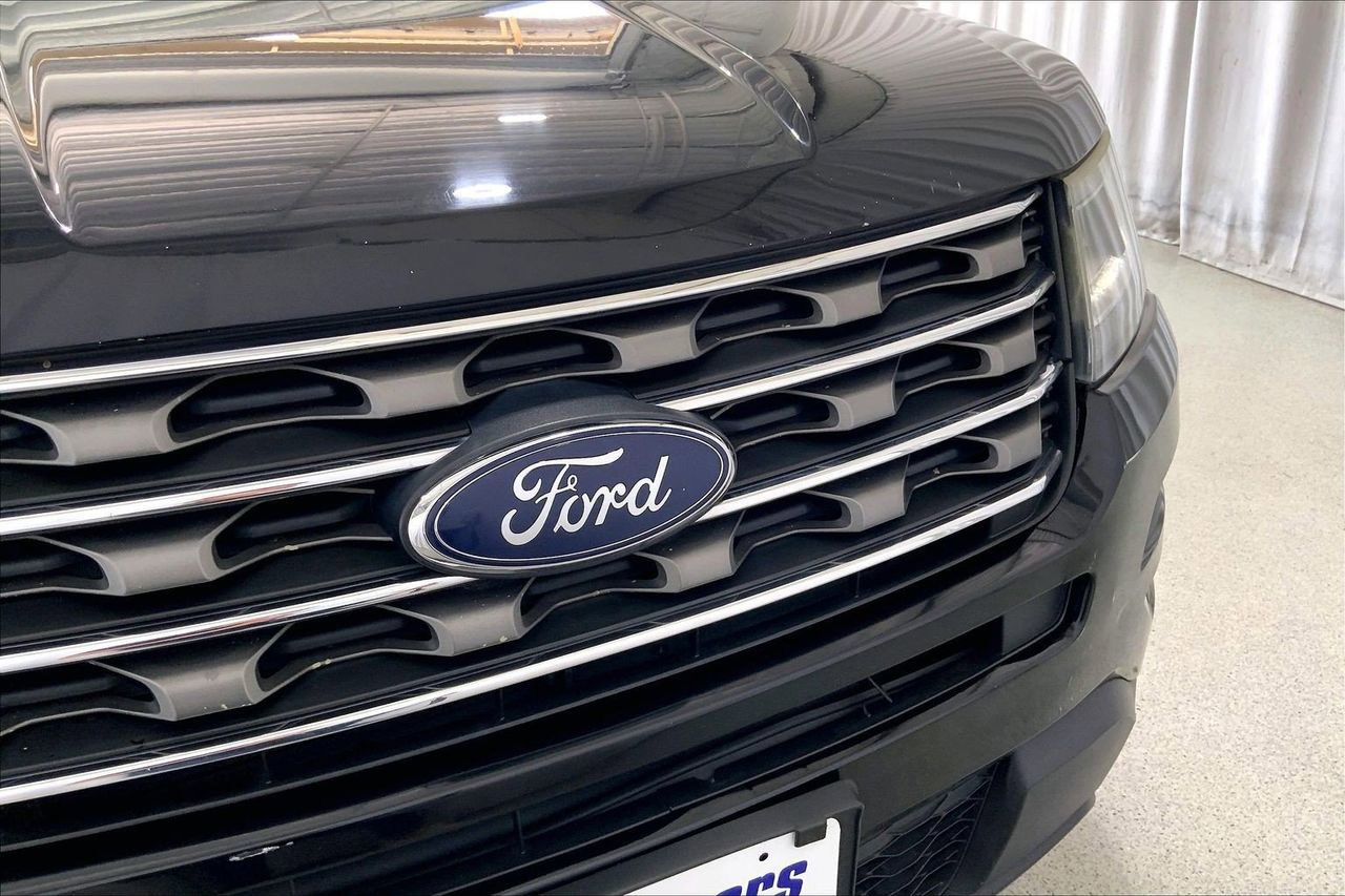 Used 2017 Ford Explorer FWD image 7