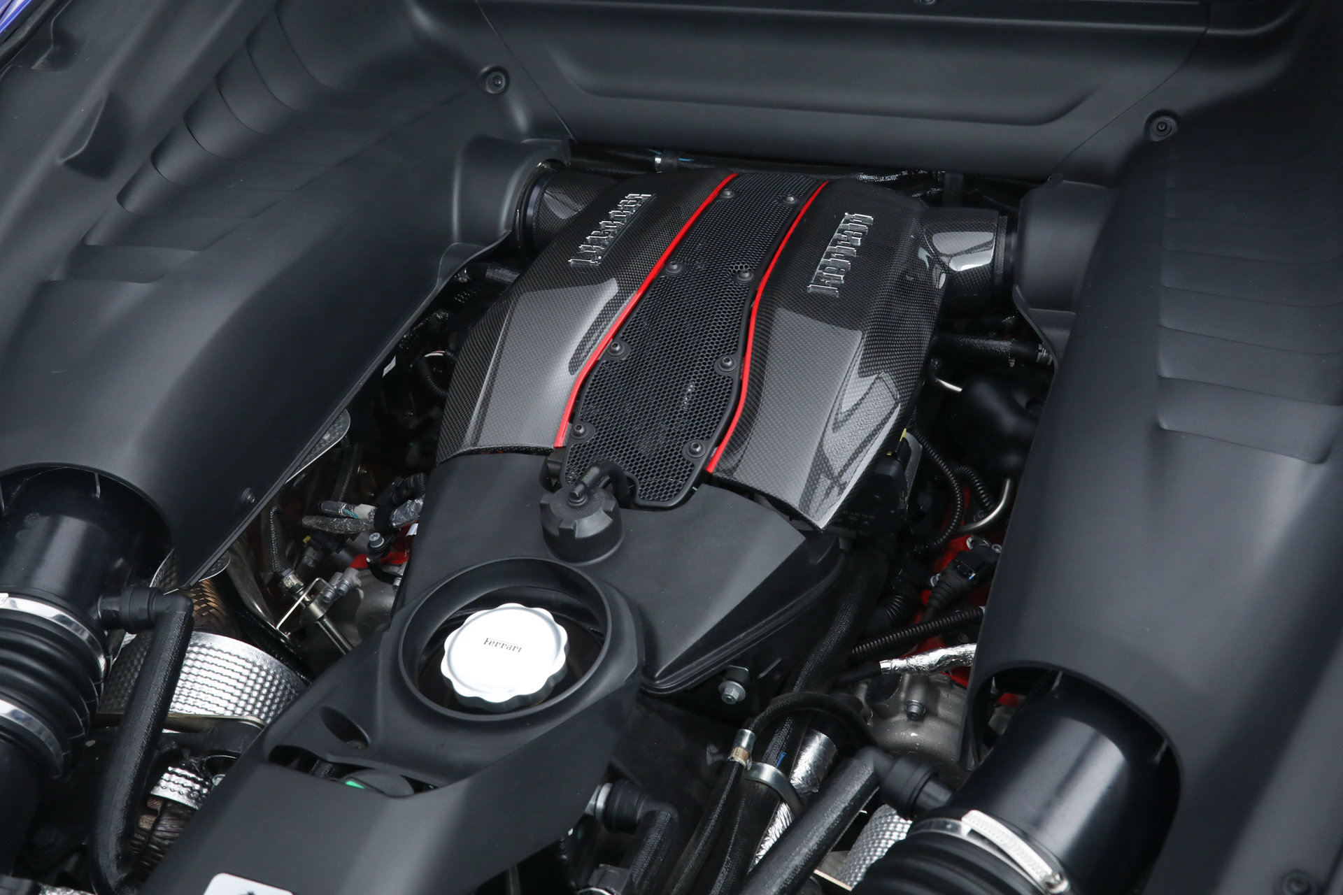 Used 2020 Ferrari 488 Pista Coupe image 36