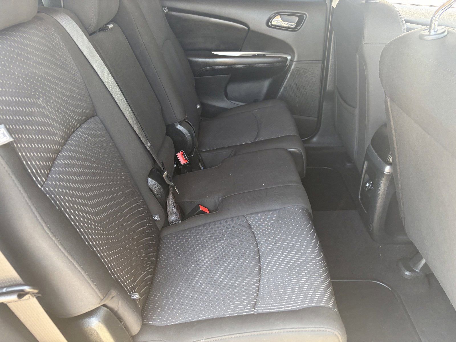 Used 2019 Dodge Journey SE w/ Connectivity Group image 14