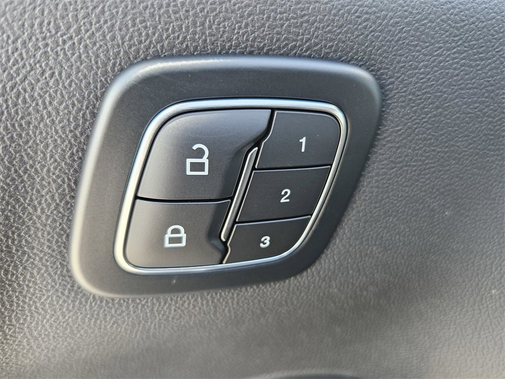 New 2026 Ford Escape Active image 12