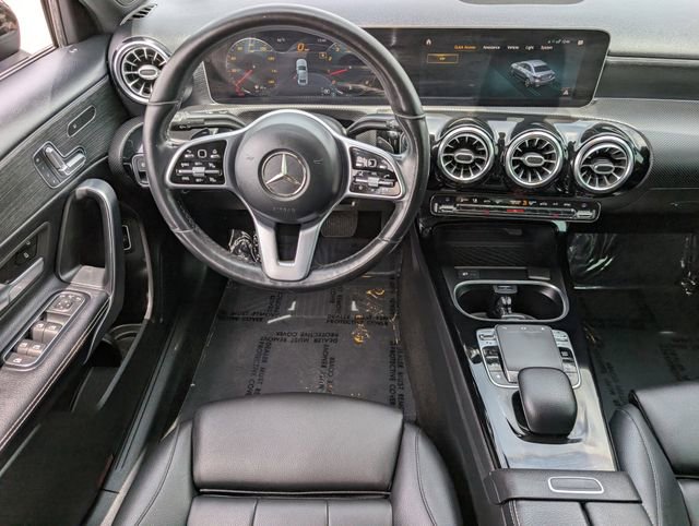 Used 2019 Mercedes-Benz A 220 image 11