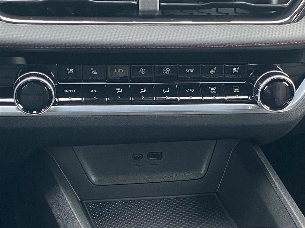 New 2026 Chevrolet Equinox RS w/ Convenience Package III image 12