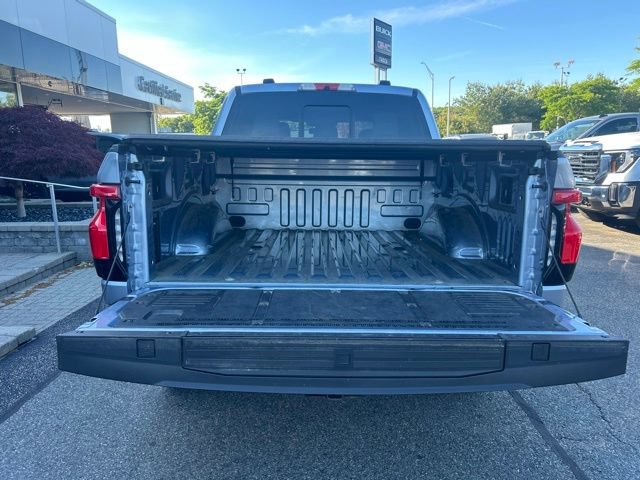 Used 2022 Ford F150 Lightning Platinum AWD/4WD image 15