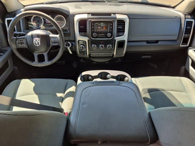 Used 2020 RAM 1500 Classic SLT AWD/4WD image 17
