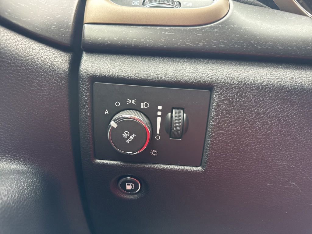 Used 2016 Jeep Grand Cherokee Laredo w/ Quick Order Package 23E image 8