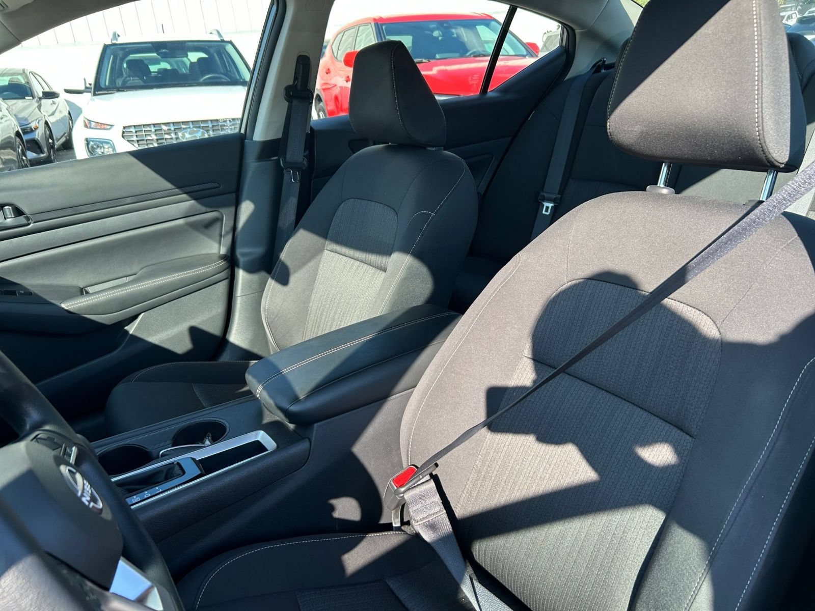 Used 2026 Nissan Altima 2.5 SV FWD image 30