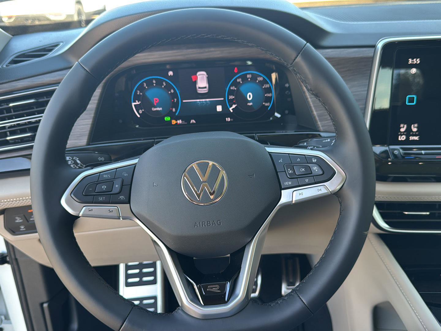 New 2026 Volkswagen Atlas SEL Premium R-Line image 15