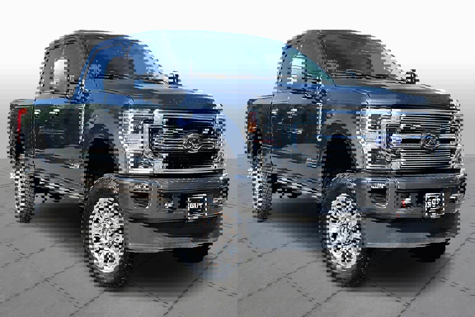 Used 2020 Ford F250 Limited w/ FX4 Off-Road Package image 3