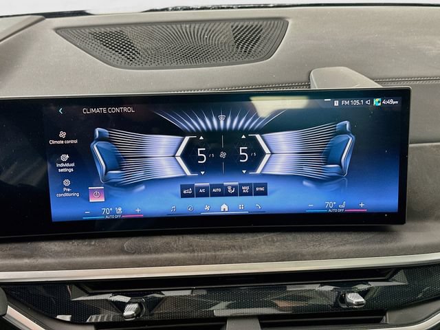 Used 2025 BMW X7 xDrive40i w/ Premium Package AWD/4WD image 13