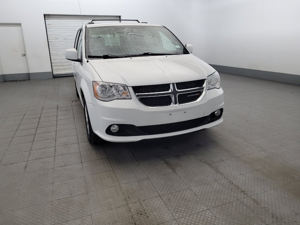 Used 2018 Dodge Grand Caravan SXT FWD image 14