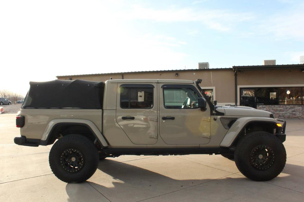 Used 2020 Jeep Gladiator Rubicon AWD/4WD image 9
