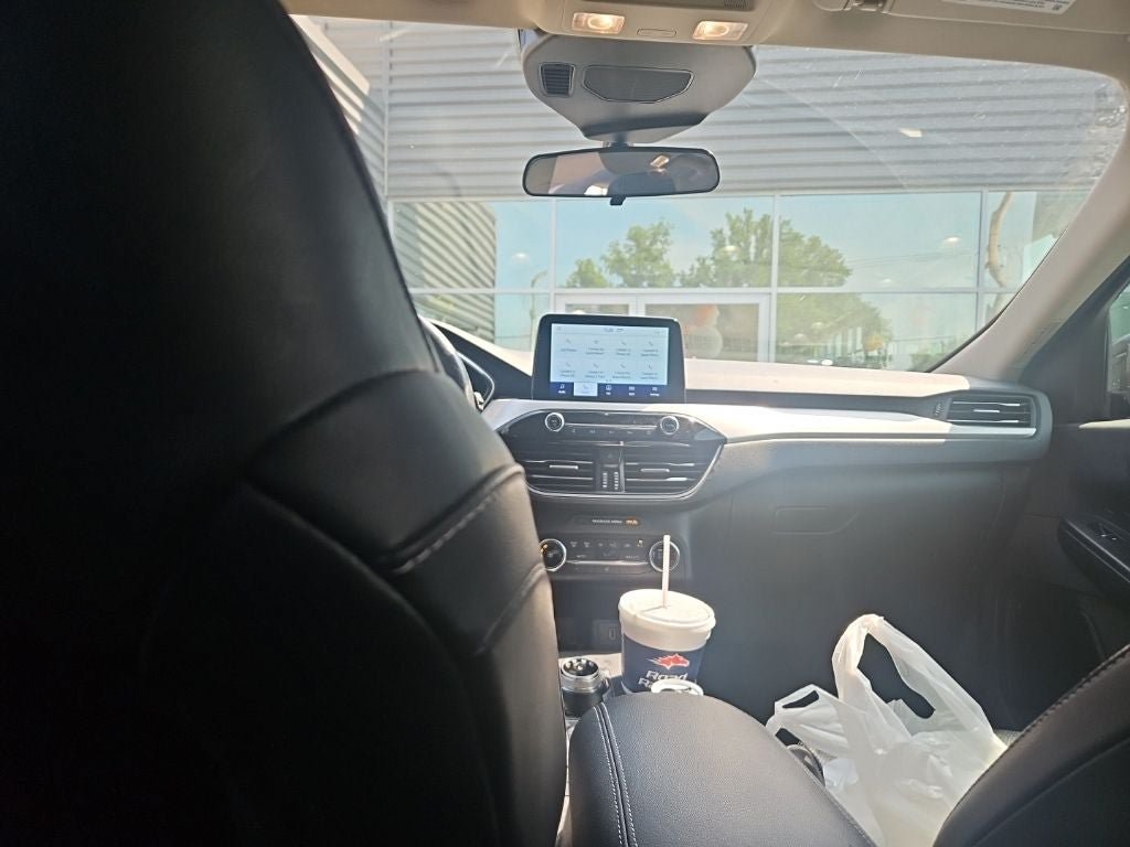 Certified 2020 Ford Escape SEL FWD image 9
