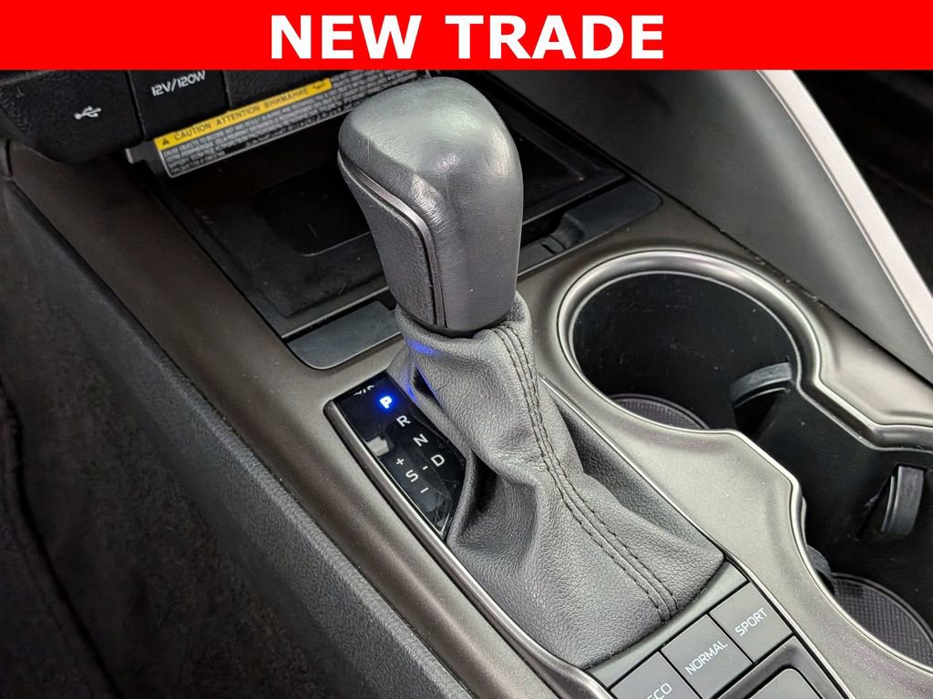 Used 2021 Toyota Camry XSE image 17