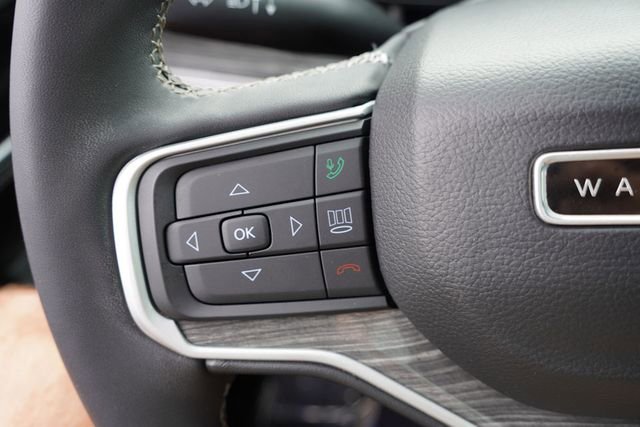 Used 2022 Jeep Wagoneer Series III w/ Premium Group I image 39