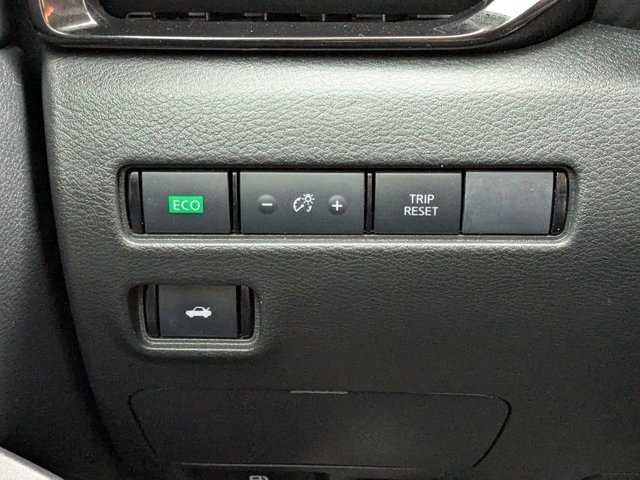 Certified 2024 Nissan Sentra SV image 21