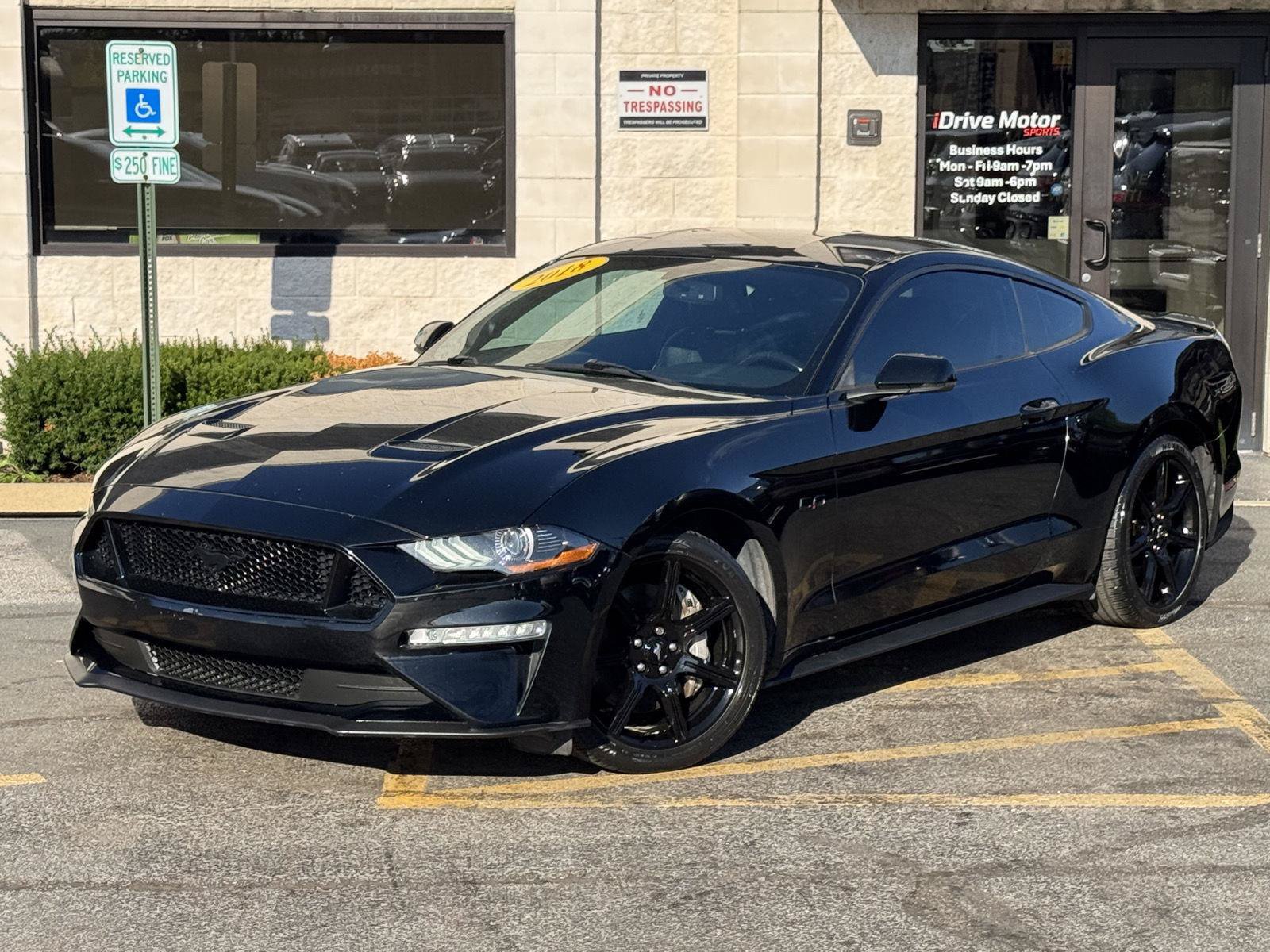 Used 2018 Ford Mustang GT Premium w/ Black Accent Package RWD image 3