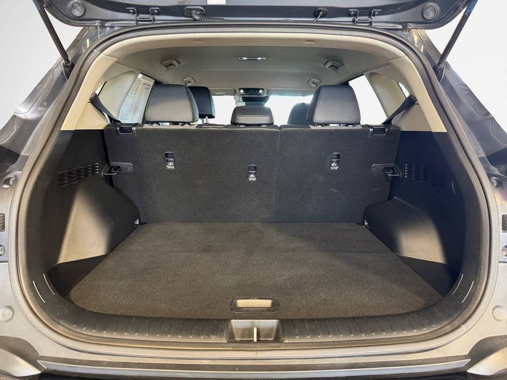 Certified 2024 Kia Seltos X-Line image 25