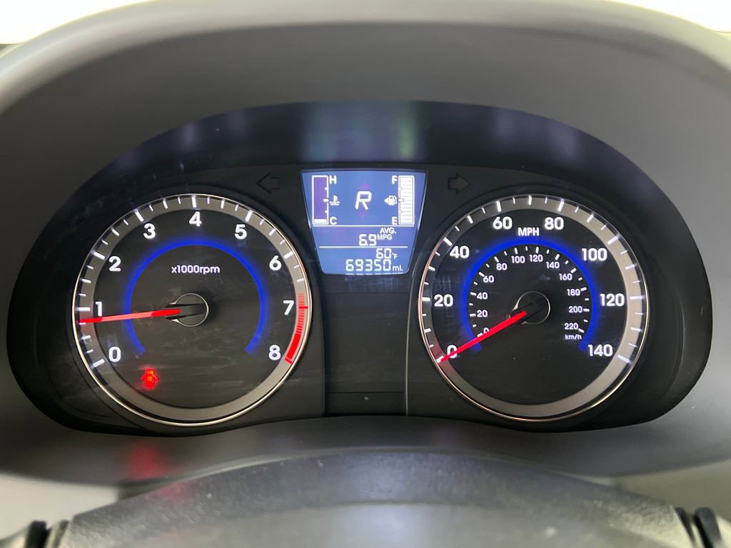 Used 2016 Hyundai Accent SE w/ Option Group 02 image 17