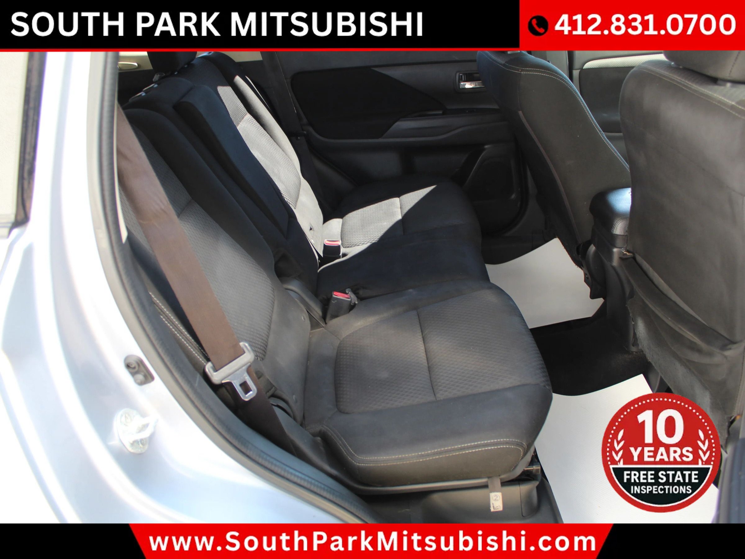 Used 2016 Mitsubishi Outlander SE AWD/4WD image 16