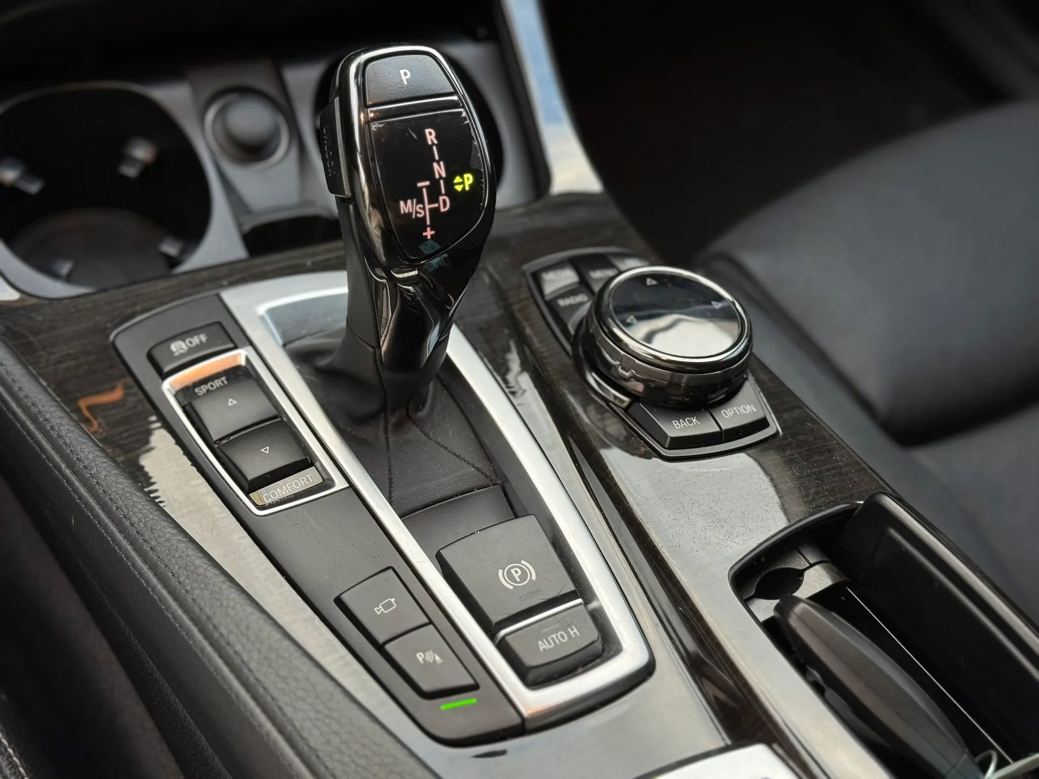 Used 2014 BMW 550i Sedan RWD image 29