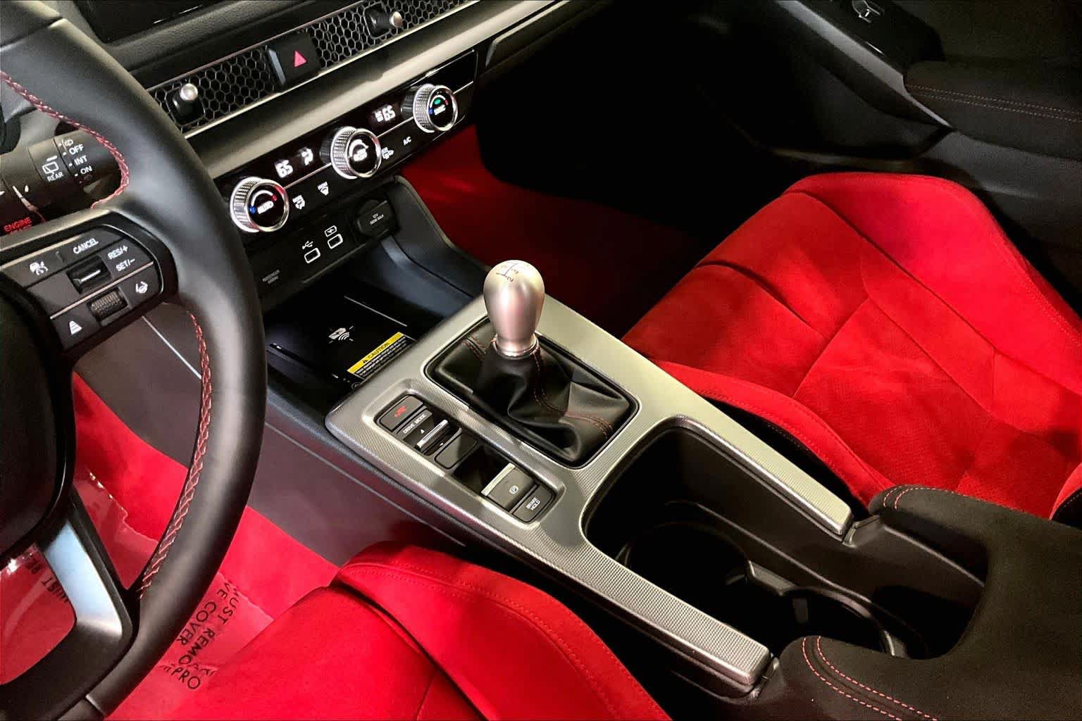 Used 2025 Honda Civic Type R image 15