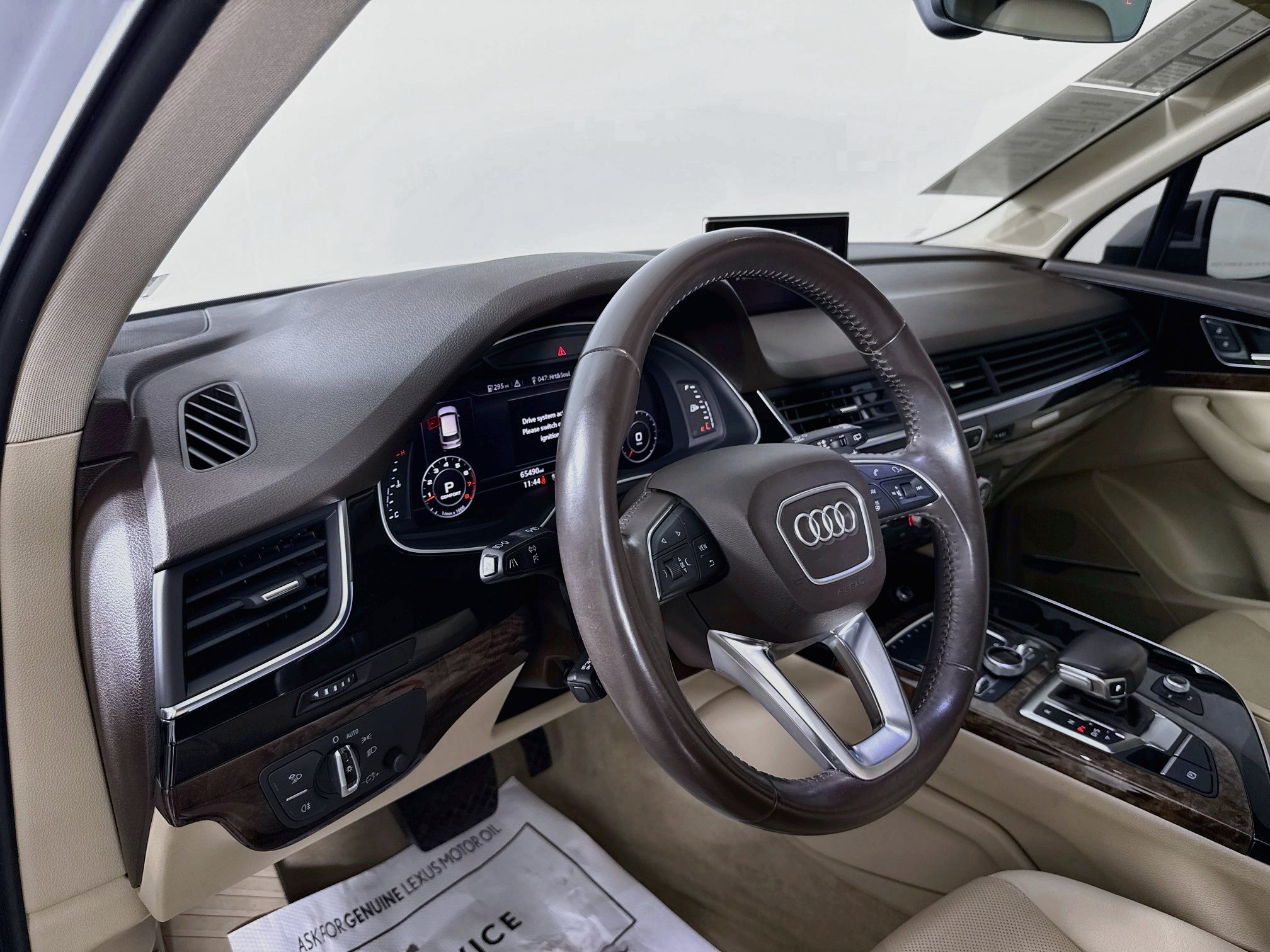 Used 2018 Audi Q7 3.0T Premium Plus w/ Premium Plus Package AWD/4WD image 9
