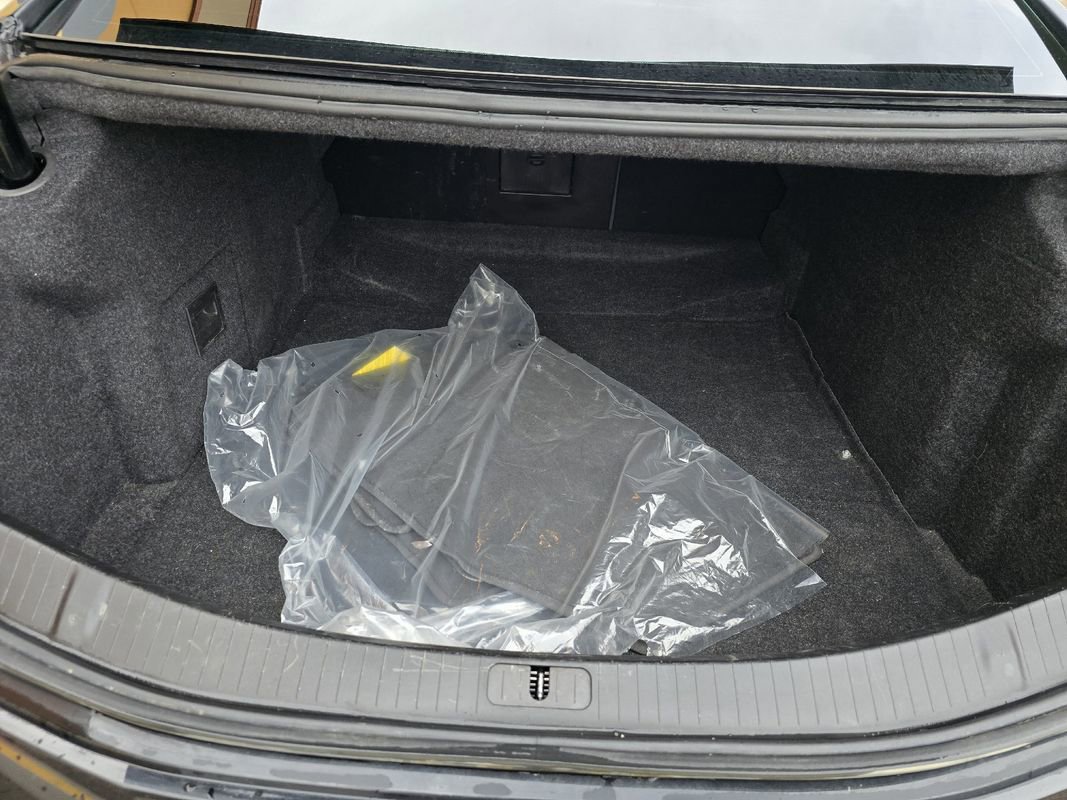Used 2016 Cadillac XTS Vsport Platinum image 25