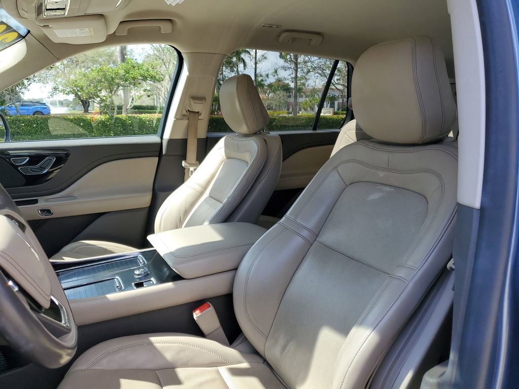 Used 2020 Lincoln Aviator Reserve RWD image 22