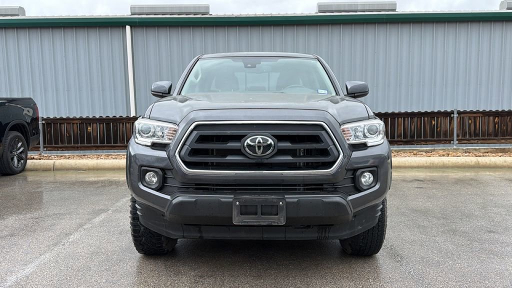 Used 2023 Toyota Tacoma SR5 RWD image 2
