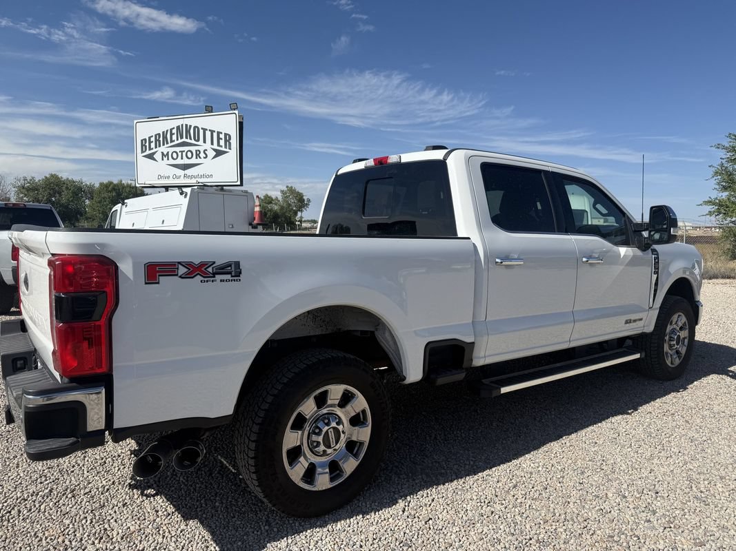 Used 2024 Ford F250 Lariat w/ Chrome Package AWD/4WD image 41