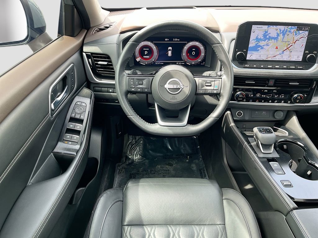 Used 2023 Nissan Rogue Platinum w/ Platinum Premium Package FWD image 29