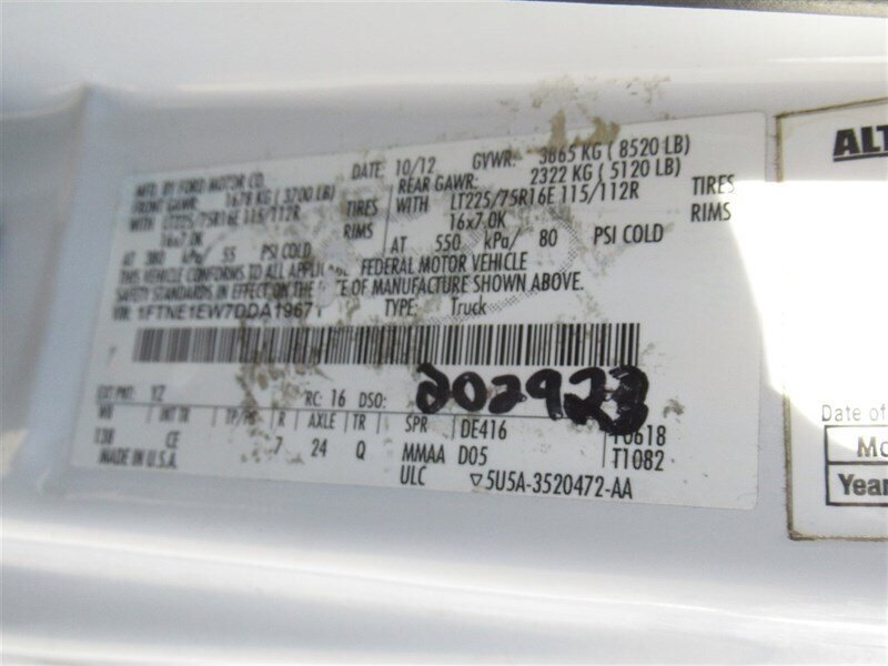 Used 2013 Ford E-150 and Econoline 150 RWD image 6