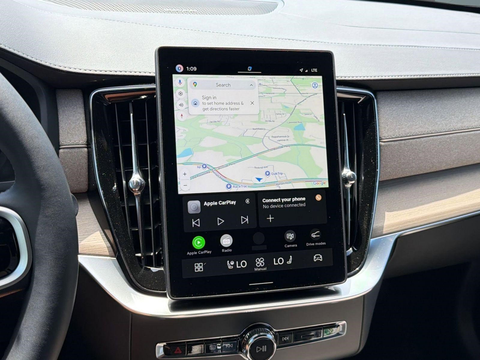 New 2026 Volvo XC90 B6 Plus w/ Protection Package image 21