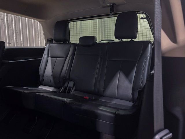 Used 2024 Ford Expedition XLT image 23