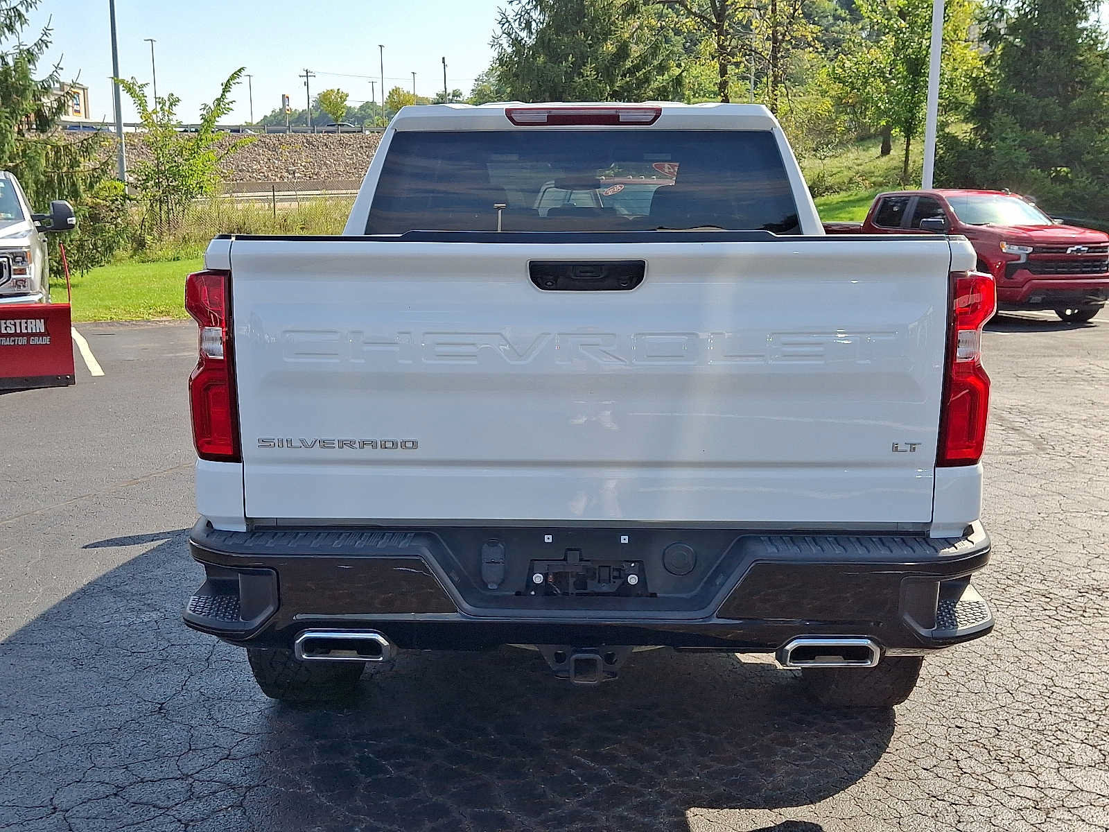 Used 2024 Chevrolet Silverado 1500 LT Trail Boss w/ Protection Package AWD/4WD image 5